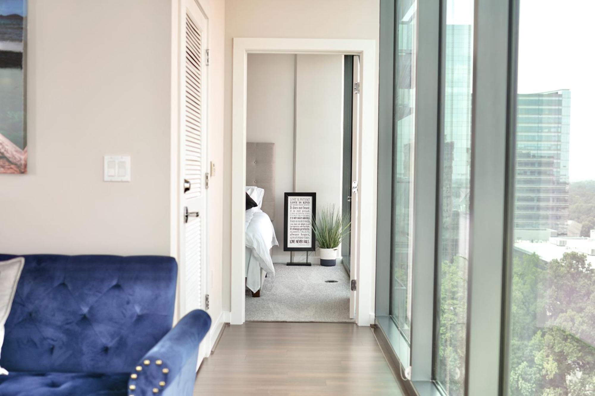 Luxury Boutique Condo In North Atlanta Exterior photo